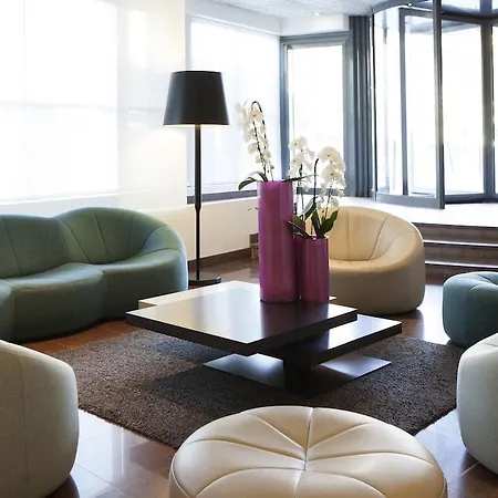 Greet Paris 13 Porte D'italie 3* لو كرملين-بيستر